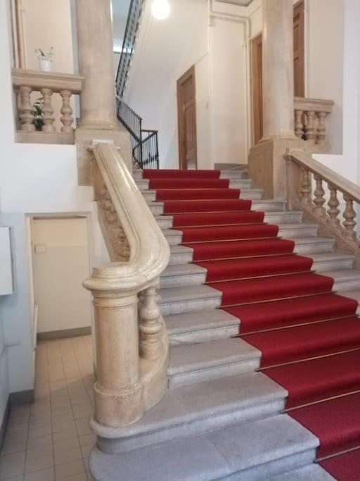 Spacious Attic Apartment Kandler Trieste Luaran gambar