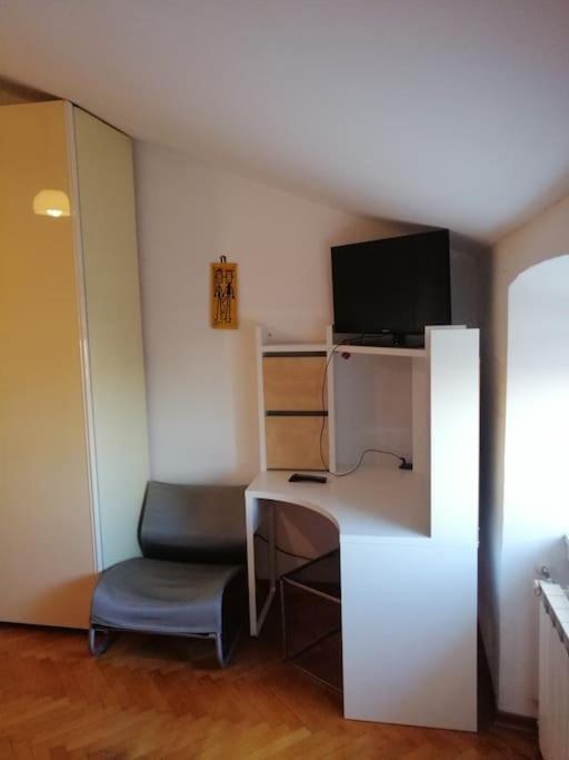 Spacious Attic Apartment Kandler Trieste Luaran gambar